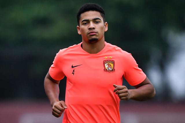  门兴格拉德巴赫绝杀取胜，保级形势柳暗花明